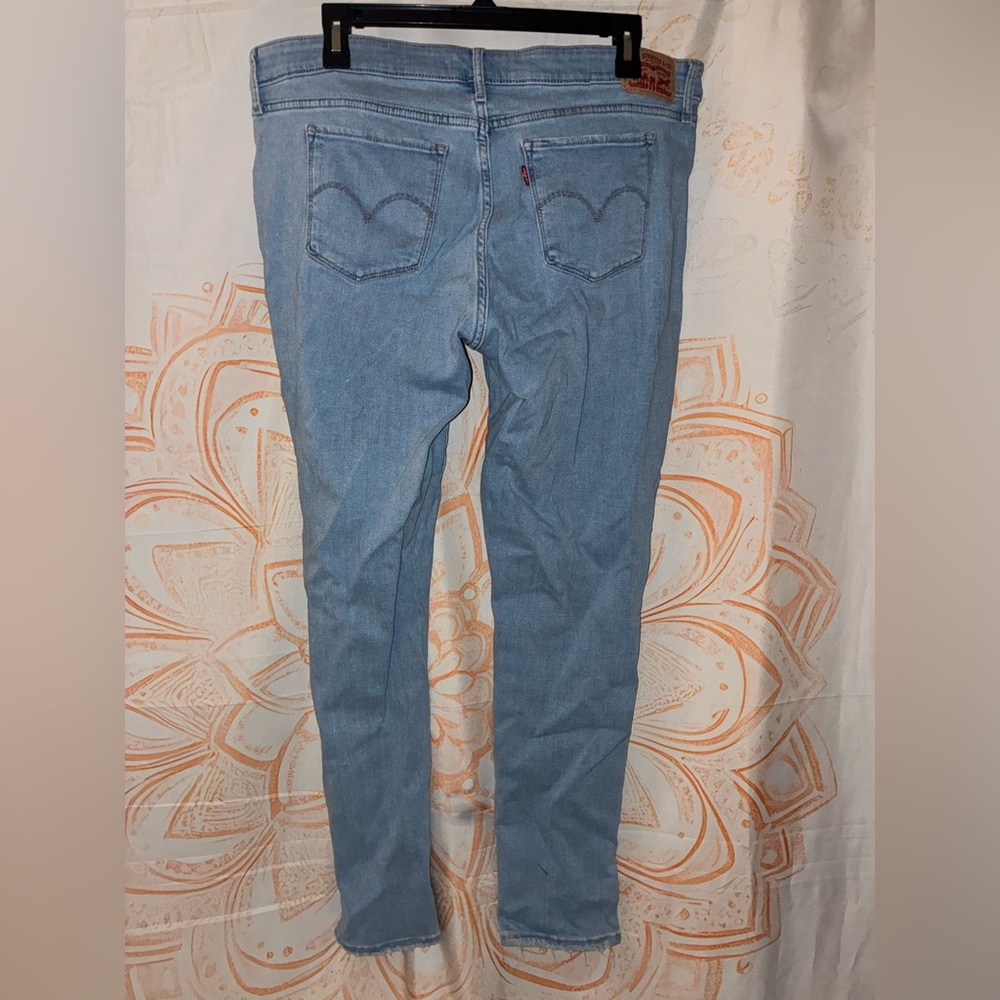Levi's Women's Light Blue and Medium Blue Skinny Jeans - Pair - Picture 4 of 13